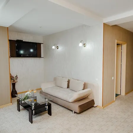 Tiptop Center 3* Chişinău
